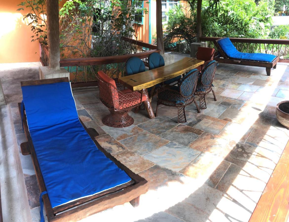 Coral Cove Inn Maya Beach المظهر الخارجي الصورة