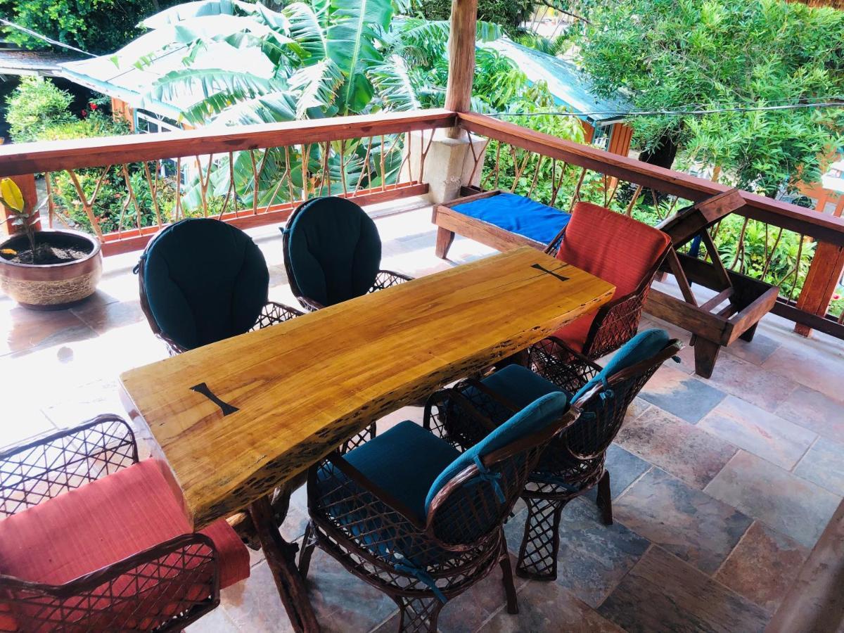 Coral Cove Inn Maya Beach المظهر الخارجي الصورة